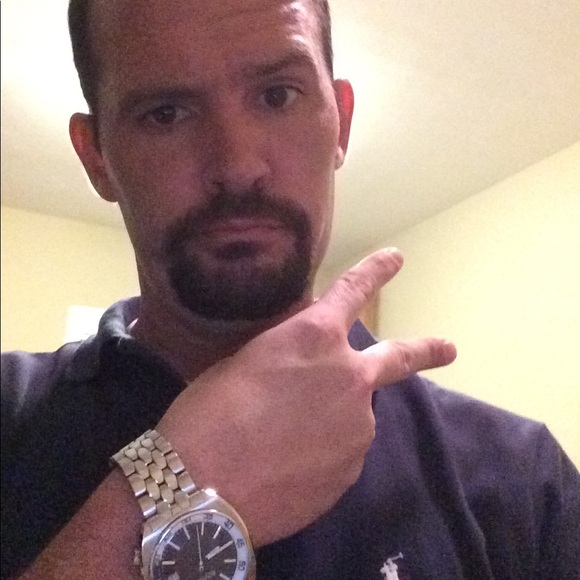 Meet your Posher, Boyd - Picture 1 of 1